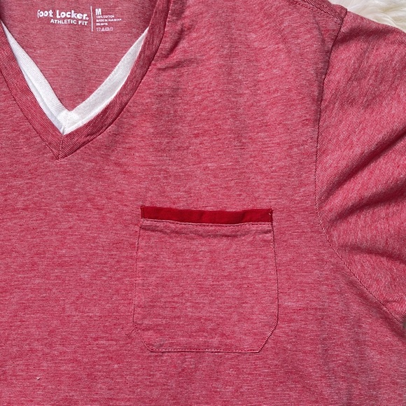 Brand New Never Worn Foot Locker Basic Cotton T-Shirt - Picture 3 of 5